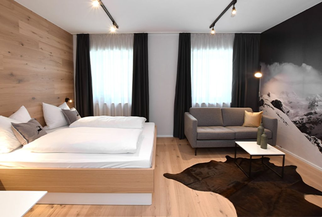 Markets - Hospitality 41 hotels services 680x460px@2x